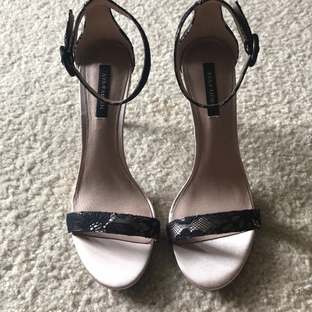 Ava & Aiden Heels